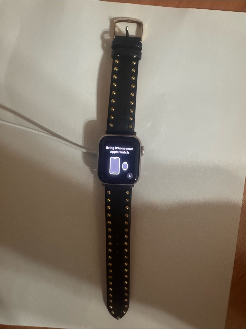 Apple Smartwatch with Black Leather Band and Gold Studs SE 2nd gen 40mm